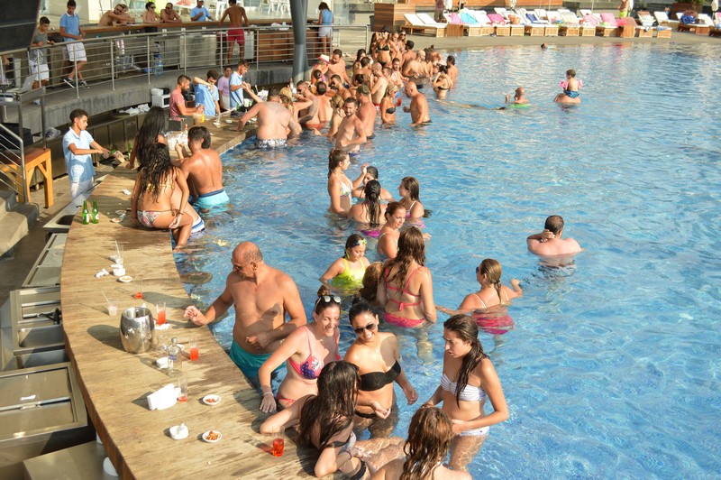 Sunday Pool Party at Whitelace